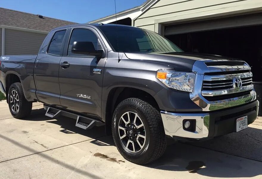 Toyota tundra 2015. Водка "tundra authentic. Toyota tundra 2014 год. Тундра оригинал. Тундра оригинал.