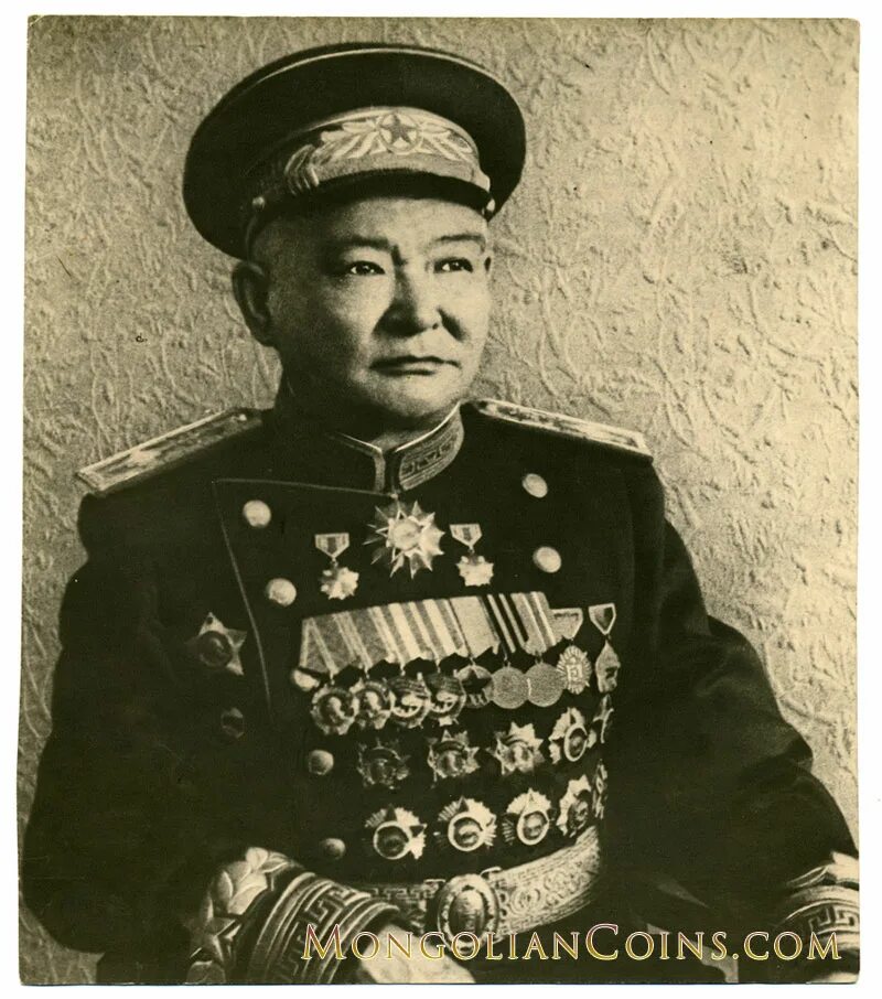 Marshall 410h. Маршал х. Монгольский маршал чойбалсан. Аганов маршал инженерных войск. Маршал монголии.