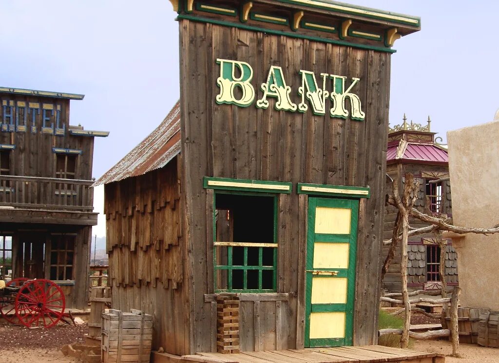 Банк раньше. Банки в древности. Старинный банк. Первые банки. Древний банк.