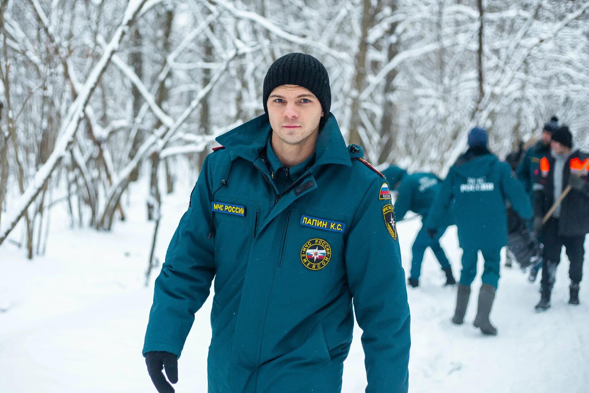 911 служба спасения сериал 2021. Оливер старк 911 служба спасения. Женщина позвонила в службу спасения фильм. Оператор службы спасения. Фильм оператор службы спасения 911.