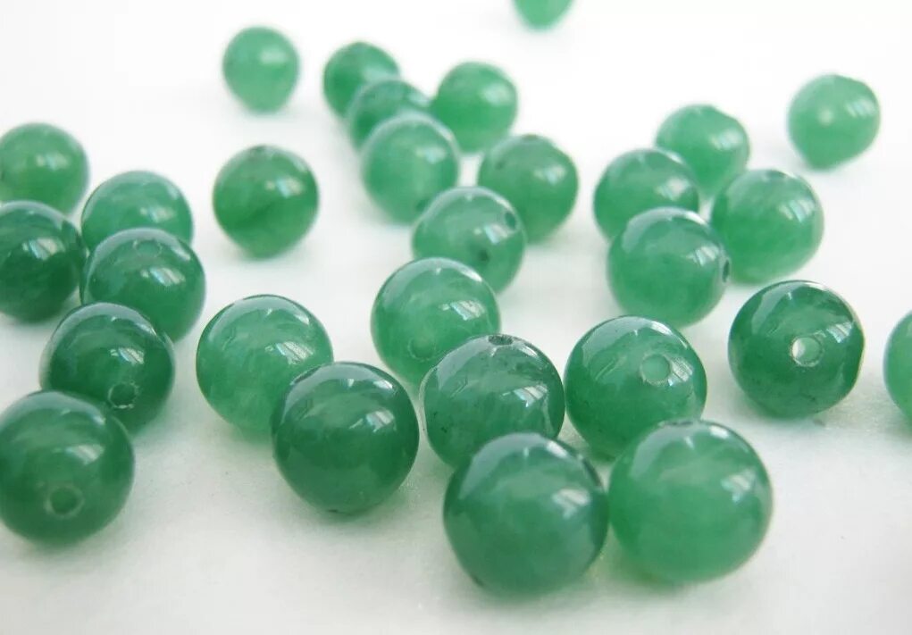 Императорский нефрит. Джейд камень. Натуральный нефрит. 1205. Байкальский нефрит.