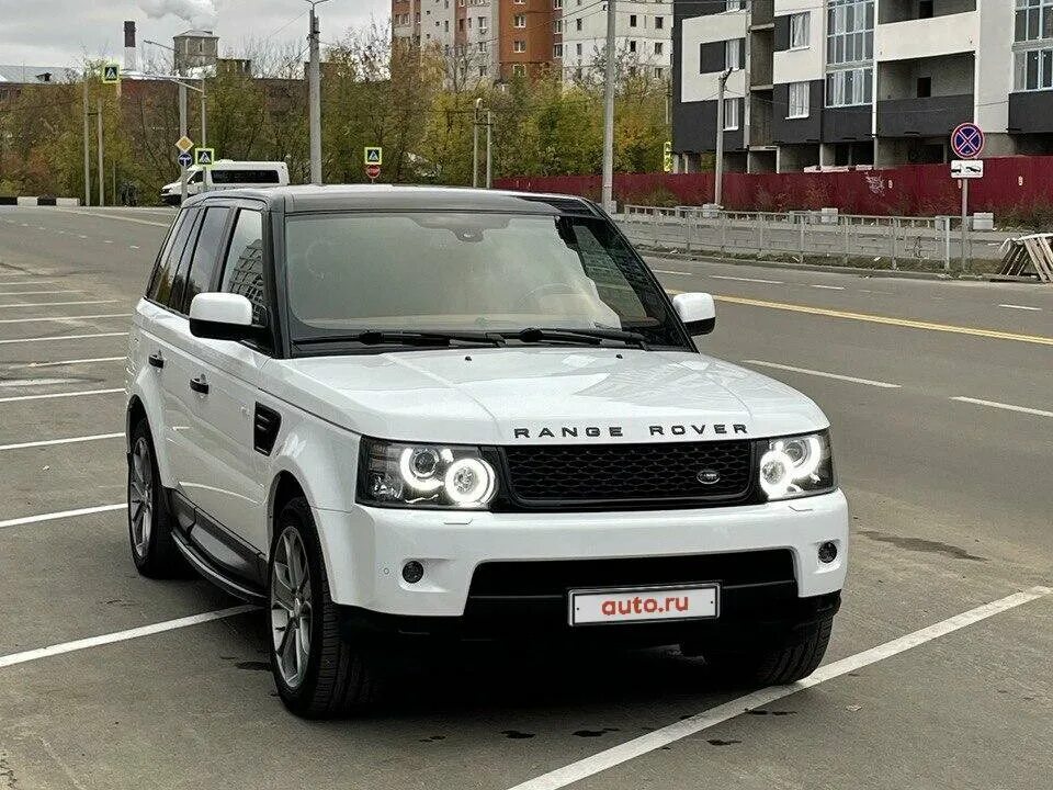 Рендж ровер спорт 2010. Ленд ровер спорт 2012 год. Land rover range rover sport 2012. Ленд ровер range rover sport. Рендж ровер спорт 2010.