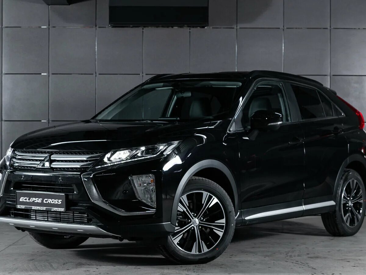 Купить митсубиси 2019. Mitsubishi Eclipse Cross 2018 черный. Mitsubishi Eclipse Cross 2019 черная. Митсубиси Эклипс кросс 2018 черный. Митсубиси Эклипс кросс 2019 черный.