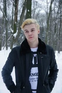Без ютубер