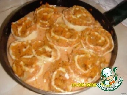 Рулет с морковью и луком