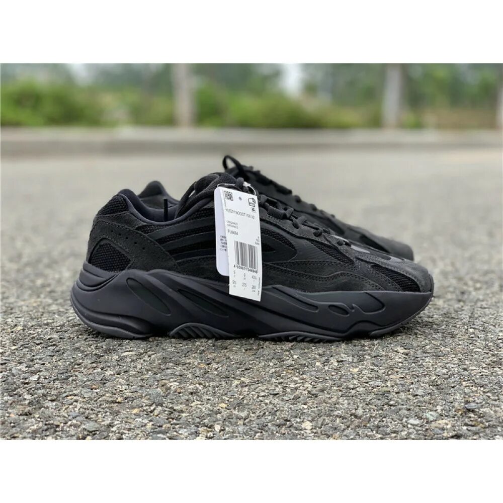 Adidas Yeezy Boost 700 v2. Adidas Yeezy 700 v2 vanta. Adidas Yeezy Boost 700 v2 vanta. Адидас 700 Boost 700 vanta. Изи буст 700 v2 би изи