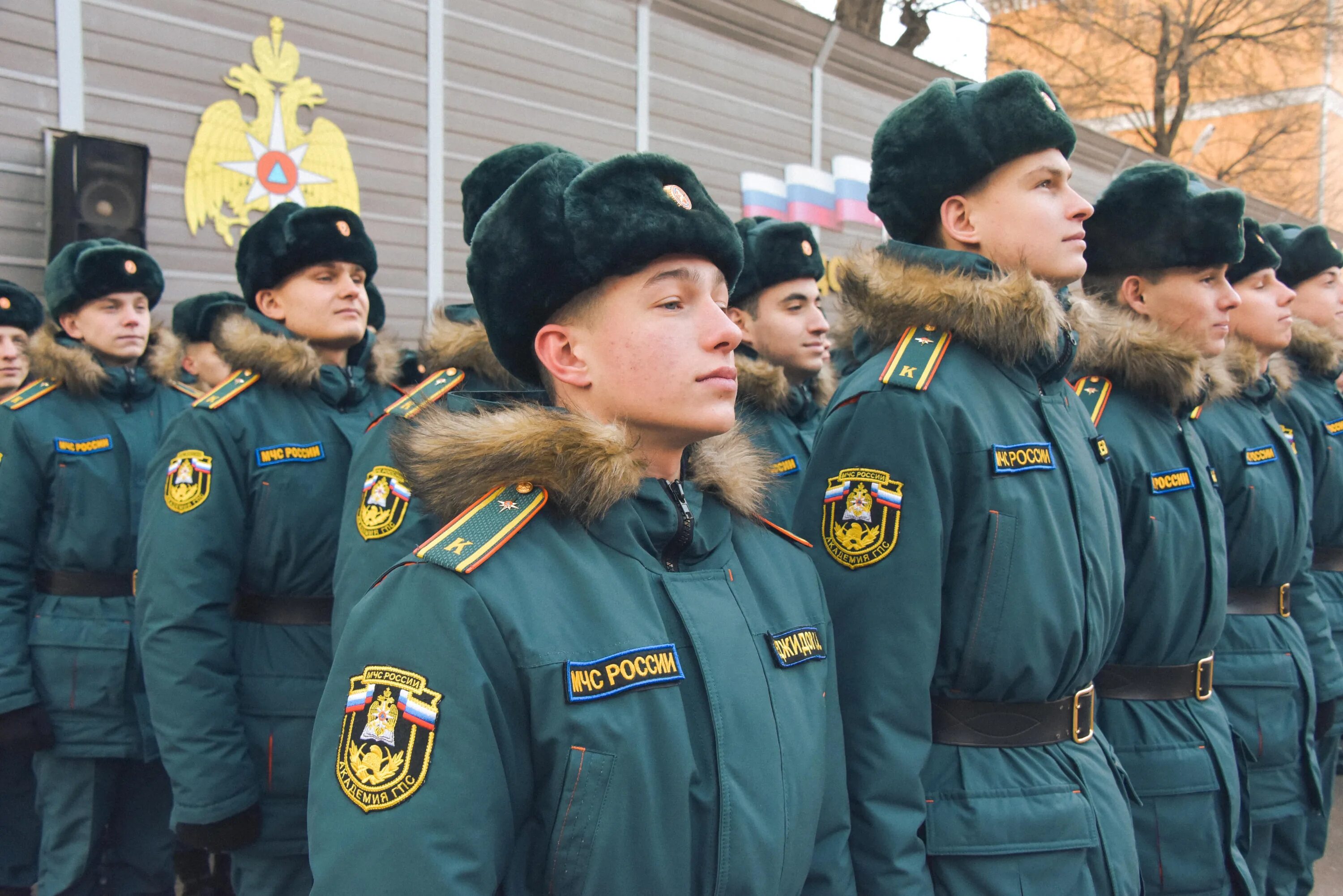 МЧС России. Зимняя форма МЧС. Ведомственный вуз. Выпускники МЧС. Эиос академия мчс