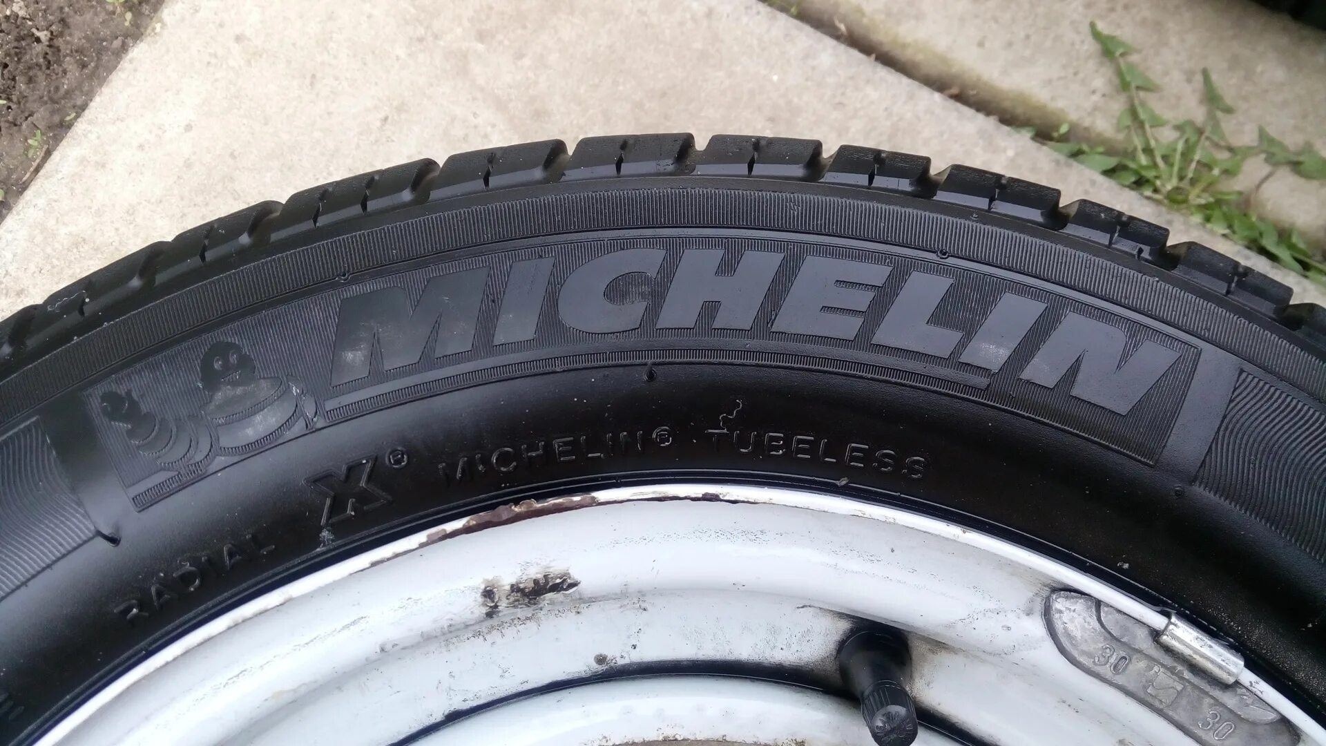 Купить 155 70 13. Резина Мишлен р14. Michelin r13. 155/70 R13. Michelin MXL r13.