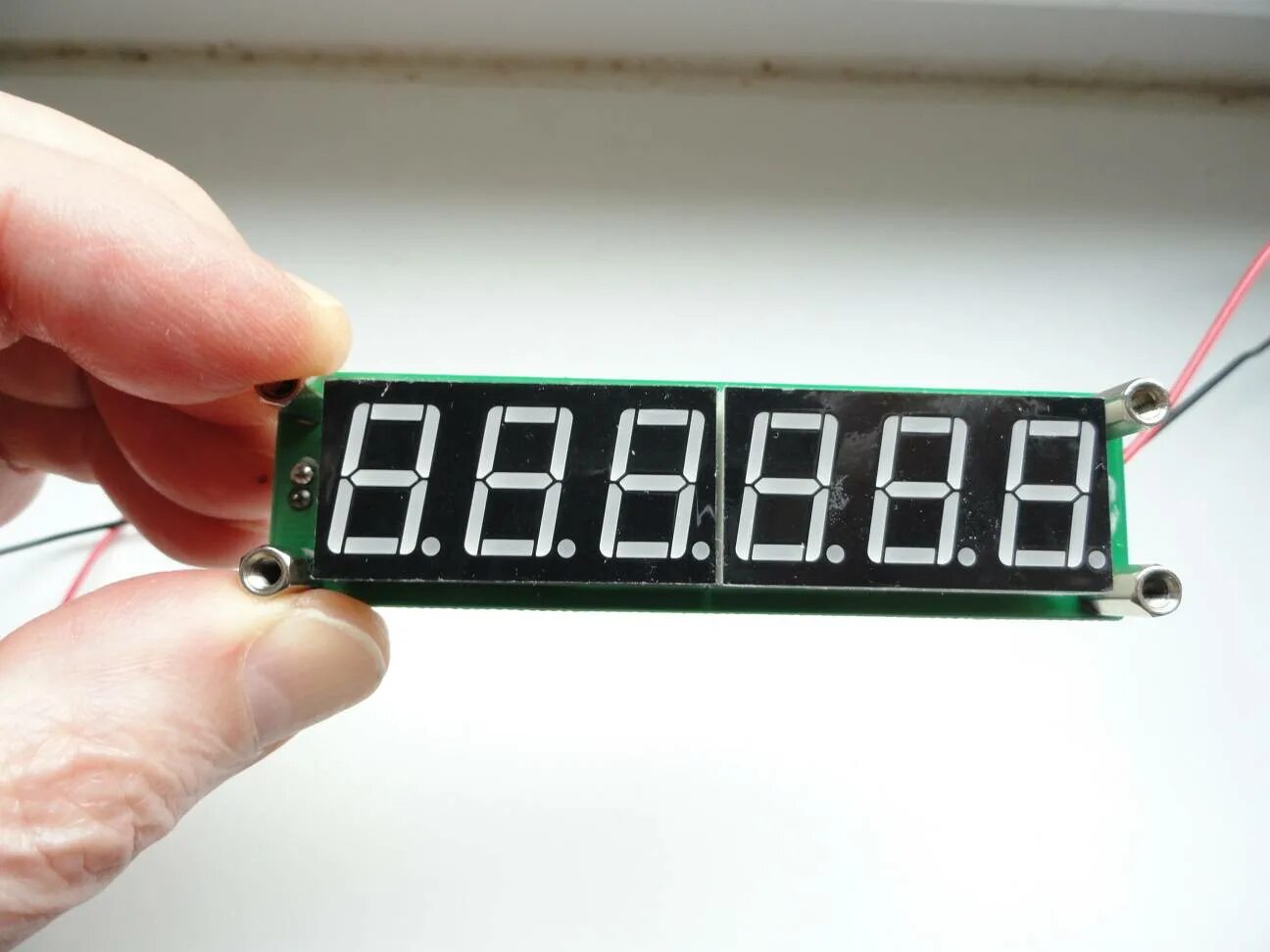 усилитель формирователь для частотомера схема. измеритель частоты сигнала. 16f628 частотомер цифровая шкала. прибор для измерения частоты колебаний электрического тока. частотомер 1 гц 50 мгц тестер кварцев diy kit набор.