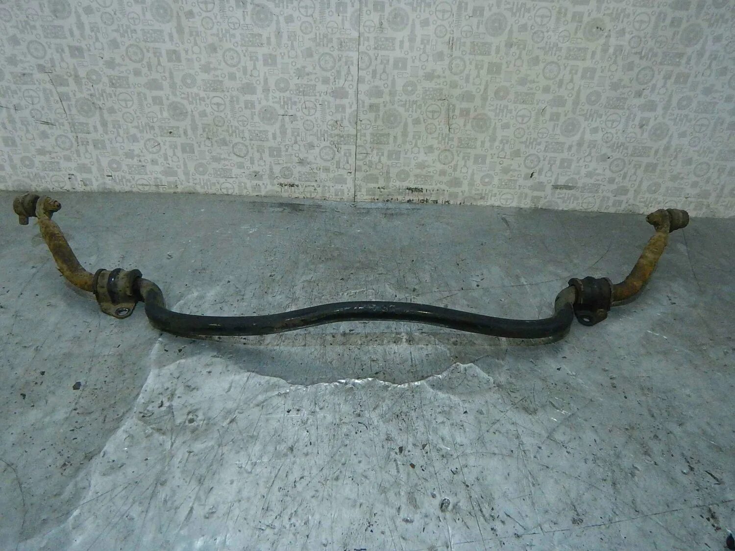 Задний стабилизатор nissan x trail. Стабилизатор задний хсьрейл. Задний стабилизатор ниссан х трейл. Задний стабилизатор nissan x trail. Задний стабилизатор ниссан х трейл.