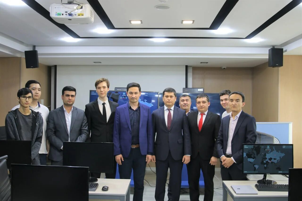 Inha university in tashkent. Инха университет в ташкенте. инха университет в ташкенте экзамены 2025 год. inha сотрудники. центр кибербезопасности.