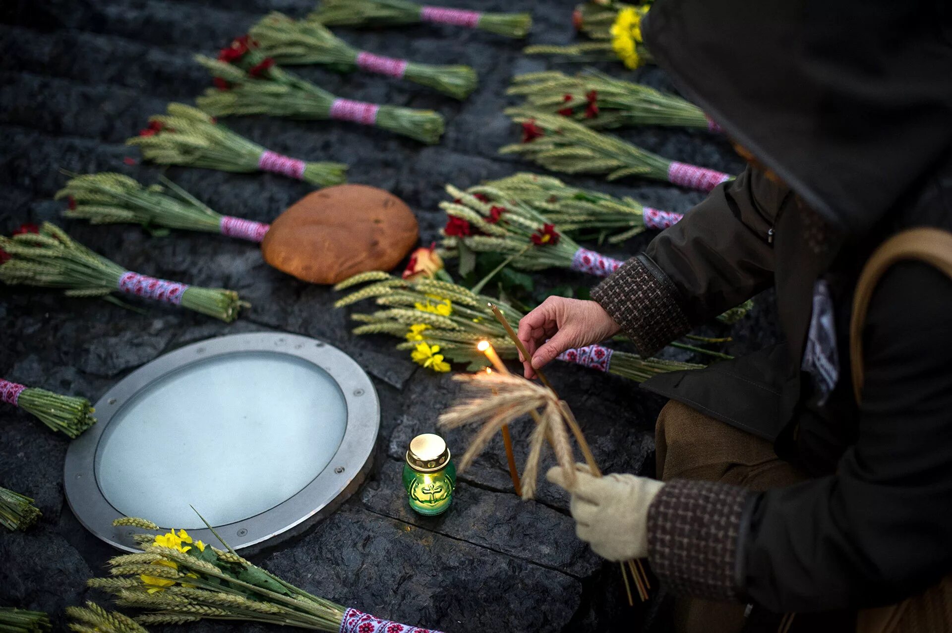 Голод на украине. Музей Голодомора в Украине. .Национальный музей музей памяти жертв голодоморов в Украине.. "Голодомор Memorial.