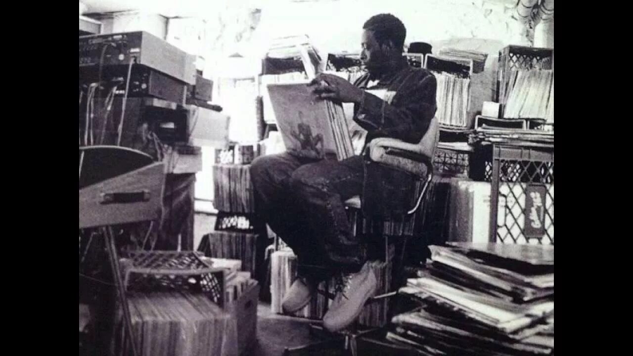 Give it to me instrumental. Pete Rock - Soul Survivor.