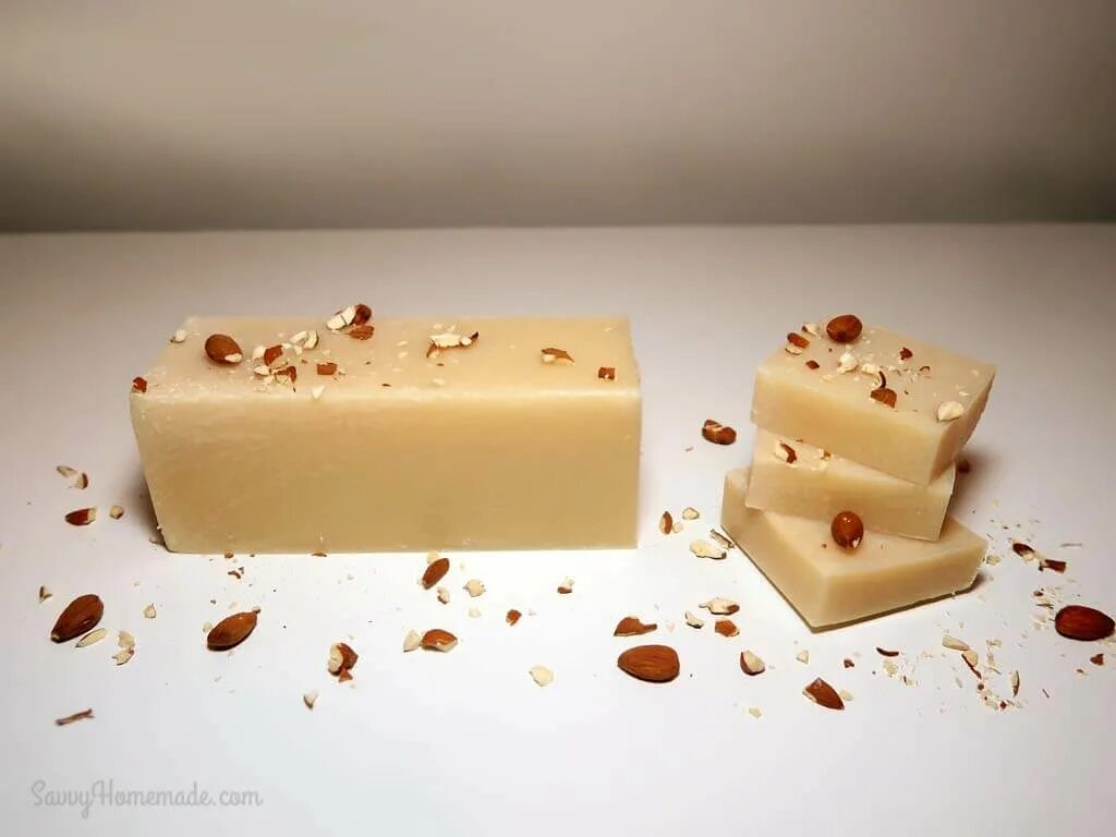 Making soap made. Щелочное мыло. милое мыло. мыло щелочное фото. soap at home.
