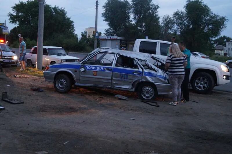 Авария полицейских машин. ВАЗ 2114 ДПС.