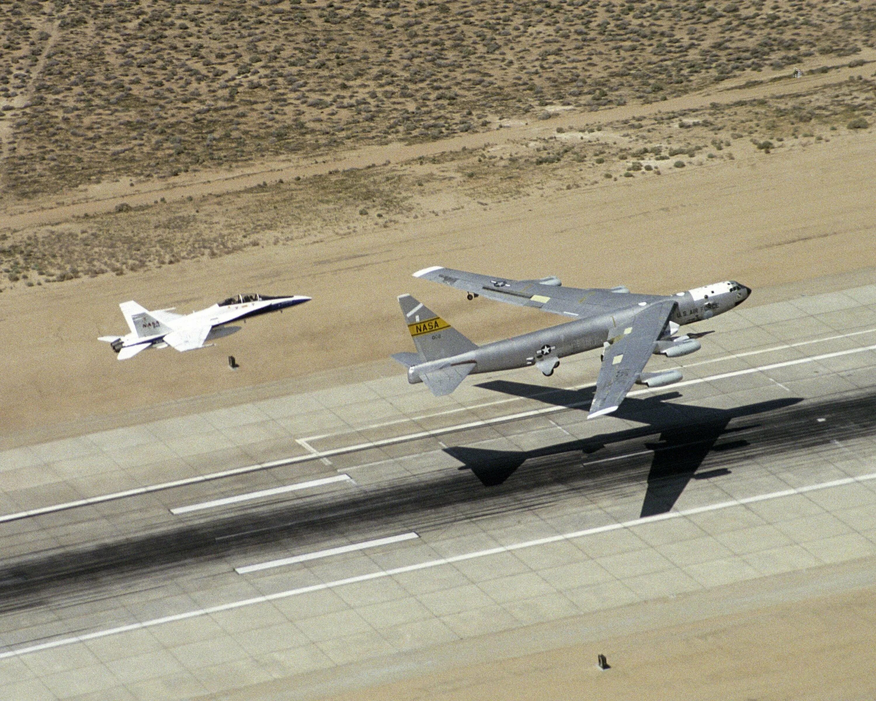 X 43 43 1. Гиперзвуковой самолет x-43a. Boeing x-43. Боинг х43. Гиперзвуковой летательный аппарат Boeing x-43.