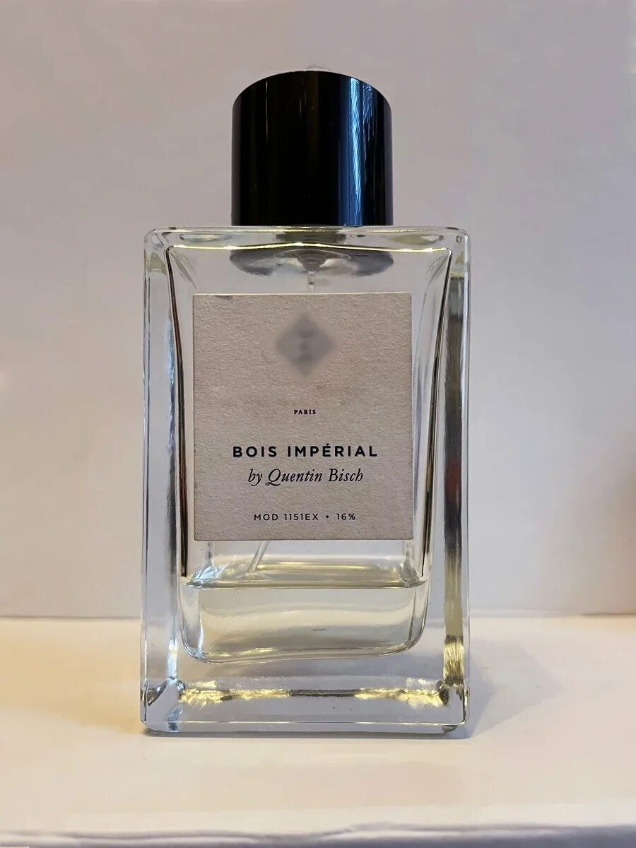 Bois imperial купить золотое. Bois Imperial Essential. Bois Imperial духи. Духи Essential Parfums bois Imperial. Essential Parfums bois Imperial by Quentin bisch.