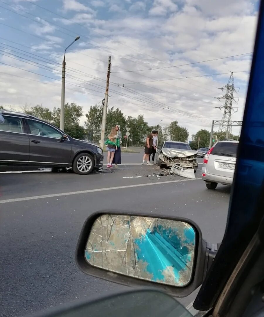 Подслушано происшествие. Авария на южке Тольятти. ДТП 26 ноября 2022 ЛЕНОБЛАСТЬ.