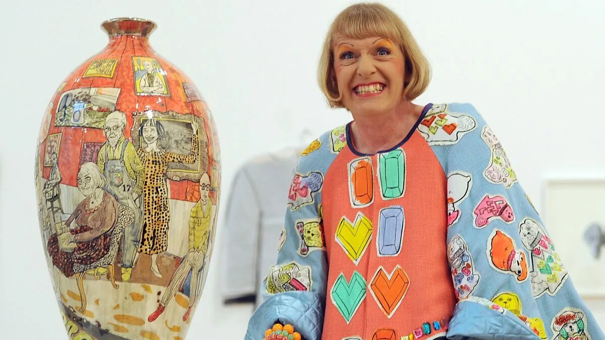 Грейсон Перри. Grayson Perry artist. Грейсон Перри гобелен Уолтемстоу. Грейсон Перри образ женщины. Mother wear