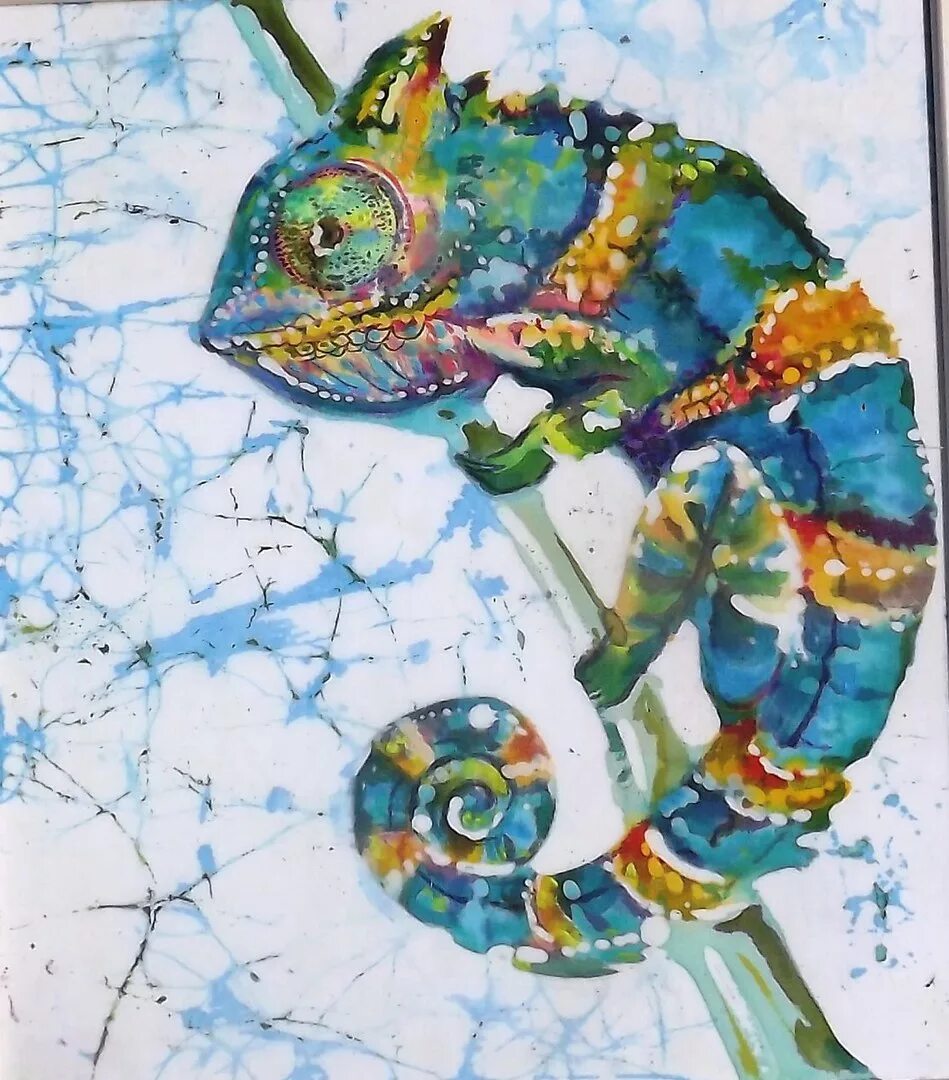 Декоративная композиция насекомые. Прикладная композиция хамелеон. Картины намаконовой евгении. Дизайнерская композиция. Хамелеон из мозаики.