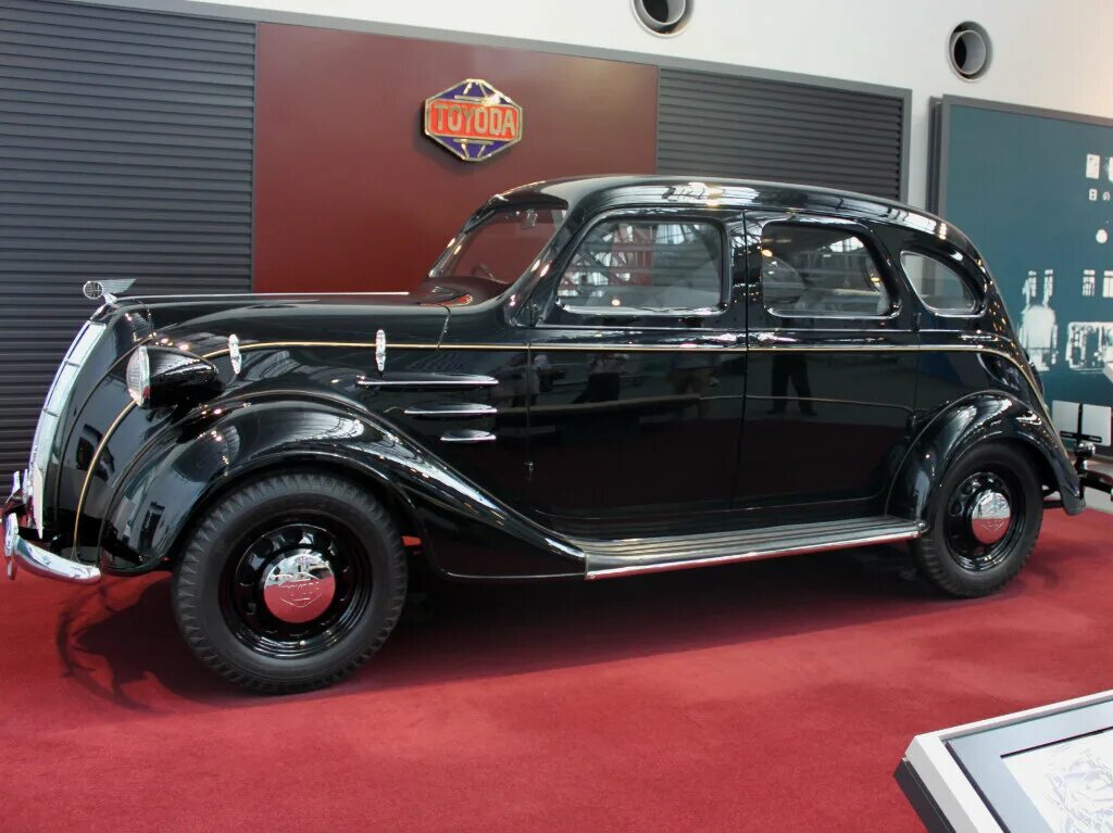 Первые серийные автомобили. Toyota AA 1936. Тойота модель АА 1936. Toyota a1. Model a1 Toyota.