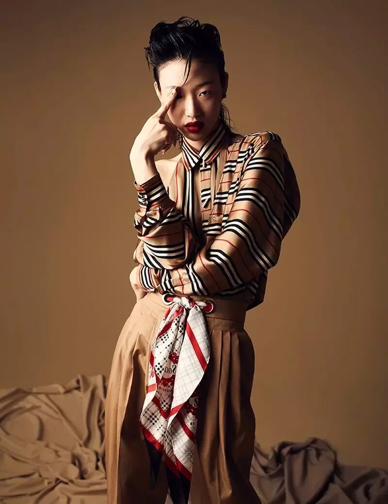 Choi одежда. Сора чой. sora choi фотосессии. корейская модель сора. choi ara vogue.