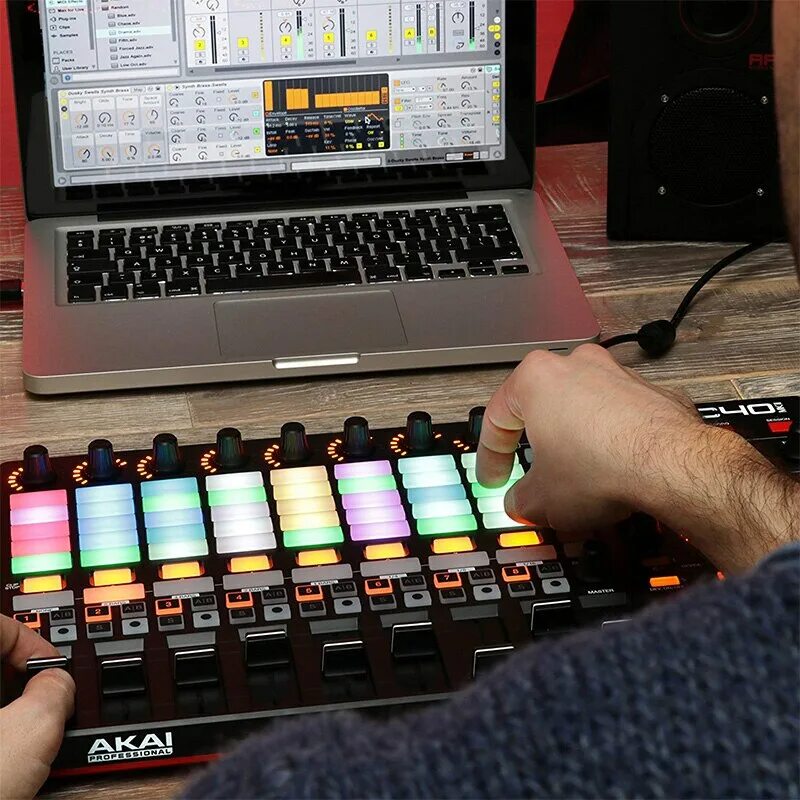 Apc mk2. Akai professional apc40 mkii. akai pro apc 40 ii. akai apc 40 professional. midi akai apc 40.