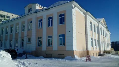 Кировск школа