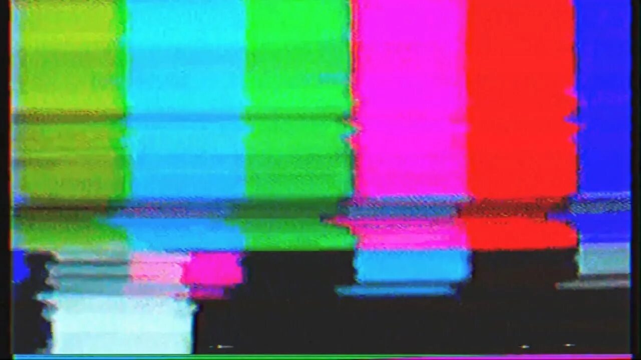 Видео зависшего телевизора. Помехи на экране. Помехи на телевизоре. Разноцветный экран для монтажа. Разноцветные помехи на экране.