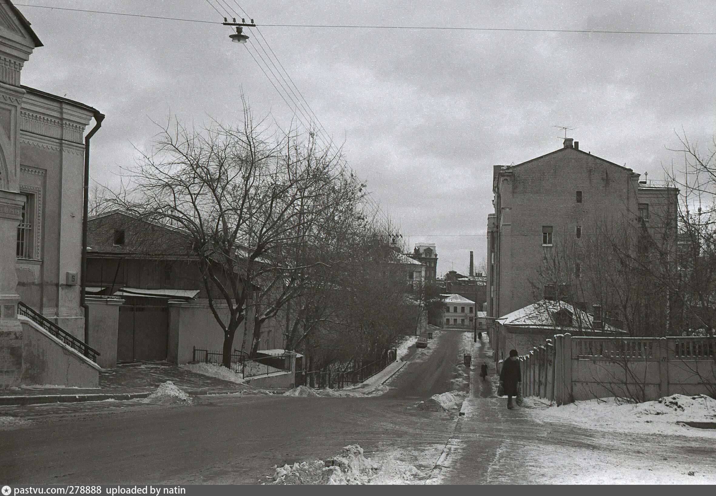 Age of empires 2. Москва первый щемиловский переулок 1975 год. Тихвинская улица новослободская. 2 лаврский переулок в москве. Чомич стари чомичи.