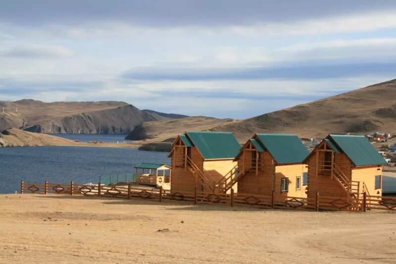 тогот иркутск турбаза. ольхон малое море база отдыха. байкал ольхон турбазы. куяда байкал турбаза. улирба турбаза байкал.