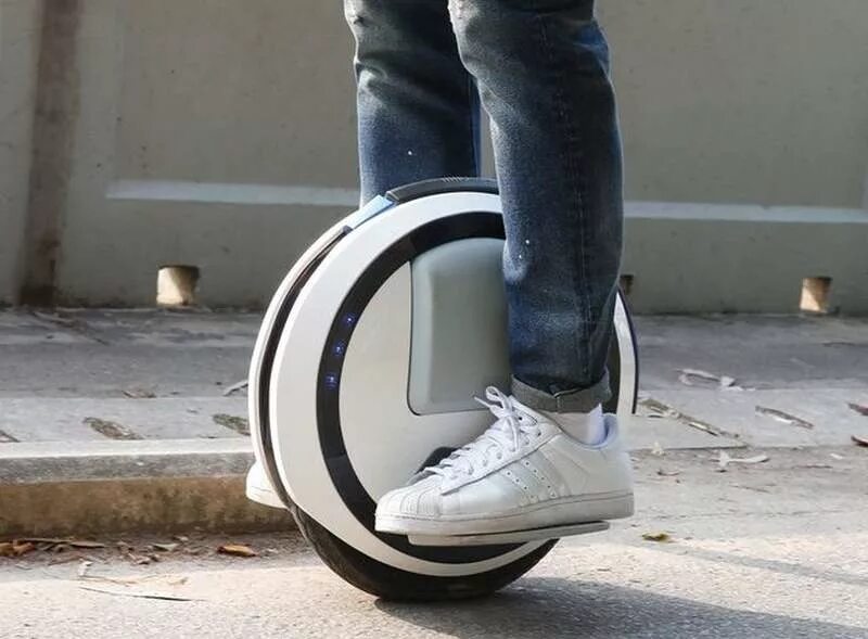 Колесо можно кататься. Моноколесо Ninebot one. Моноколесо Ninebot z10. Моноколесо 2 колеса. Segway одноколесный.