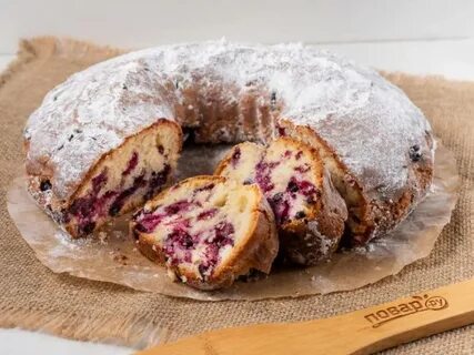 Кекс с смородиной