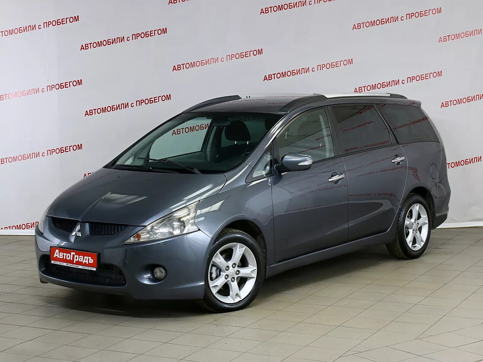 Митсубиси Грундер минивен. Митсубиси минивэн Грандис. Mitsubishi Grandis 2008 2,4. Компактвэн Митсубиши Грандис. Автомобили с пробегом минивэны