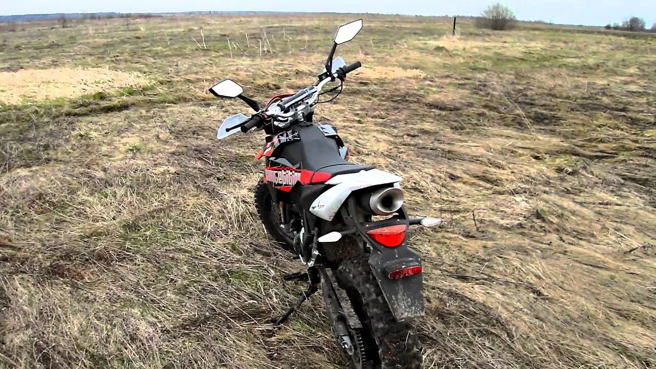 Стелс видео. Stels trigger 50 x. stels trigger 125 стант. стелс триггер 50. стелс триггер 125.
