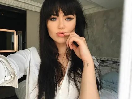 Длинный блоггер