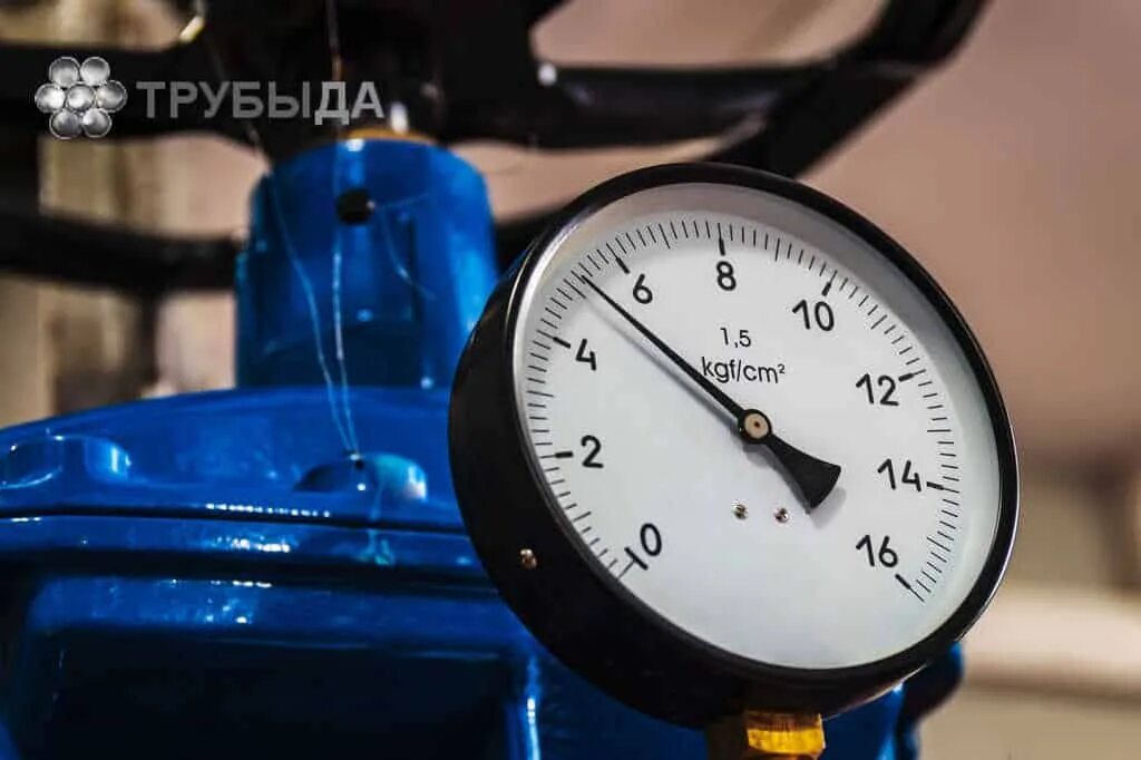 Давление в водопроводе. Замер давления воды. Нормальное давление в водопроводе. Измерение давления воды водопроводе.
