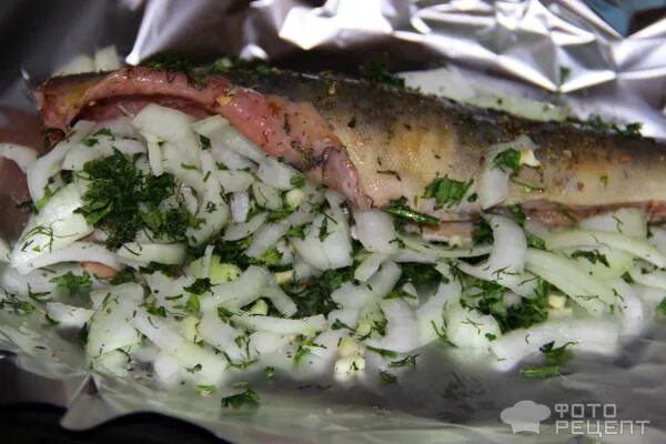 Рыба терпуг в фольге на мангале. Терпуг рыба в духовке в фольге. Рыба терпуг в духовке. Жареная рыба терпуг. Терпуг жареный.