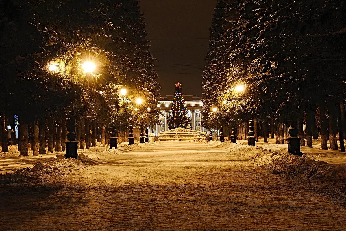 Улица зимой ночью