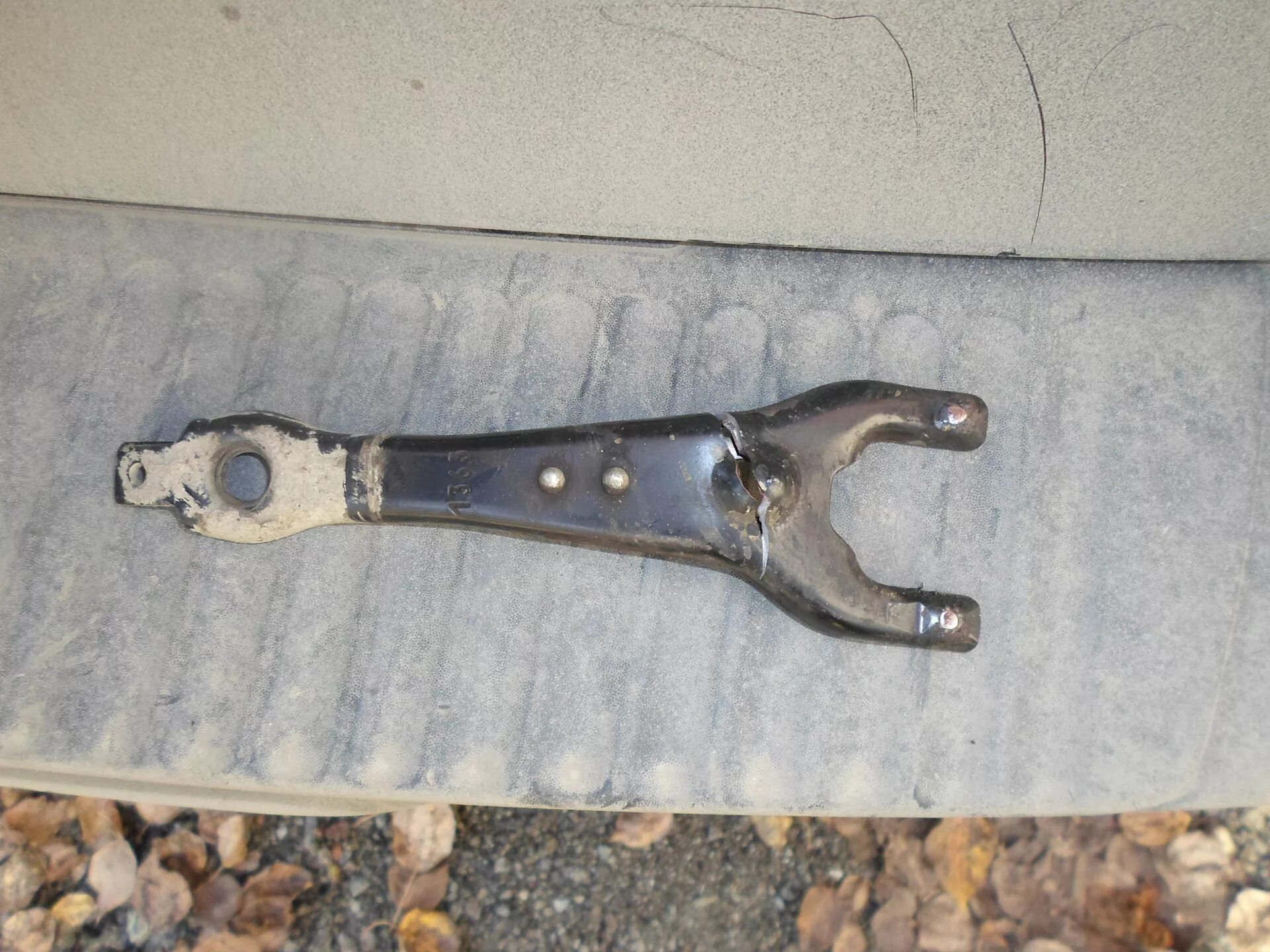 Вилка 2109 педали. Вилка сцепления ваз 2110, 2170. Вилка сцепления кия рио 2004. Вилка сцепления 1111-1601200. Вилка сцепления g4gc.