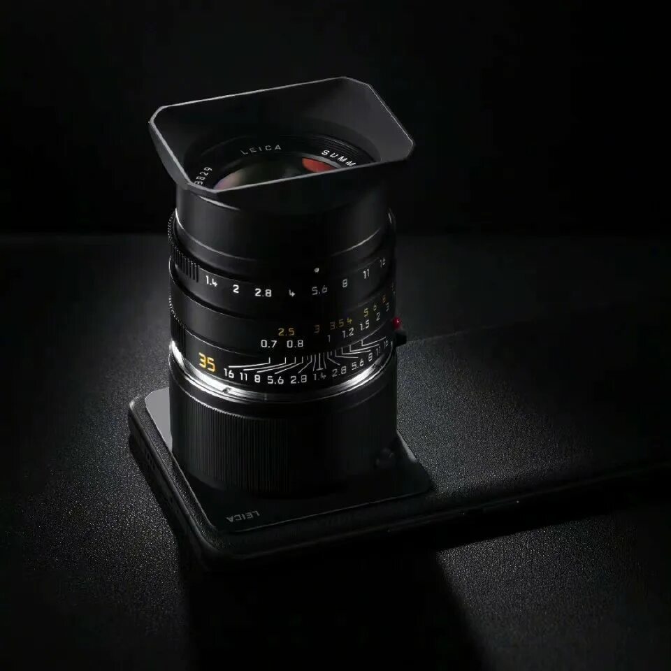 Xiaomi mi 12s ultra. Xiaomi 12s ultra. Смартфон leitz phone 1. Leica ultra. Leica ultra.