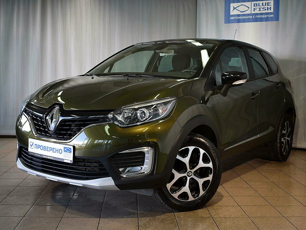 Рено 2017 год. Renault Captur 2017. Kaptur 1.6 CVT. Рено Каптур зеленый. Рено Каптур 2017г.