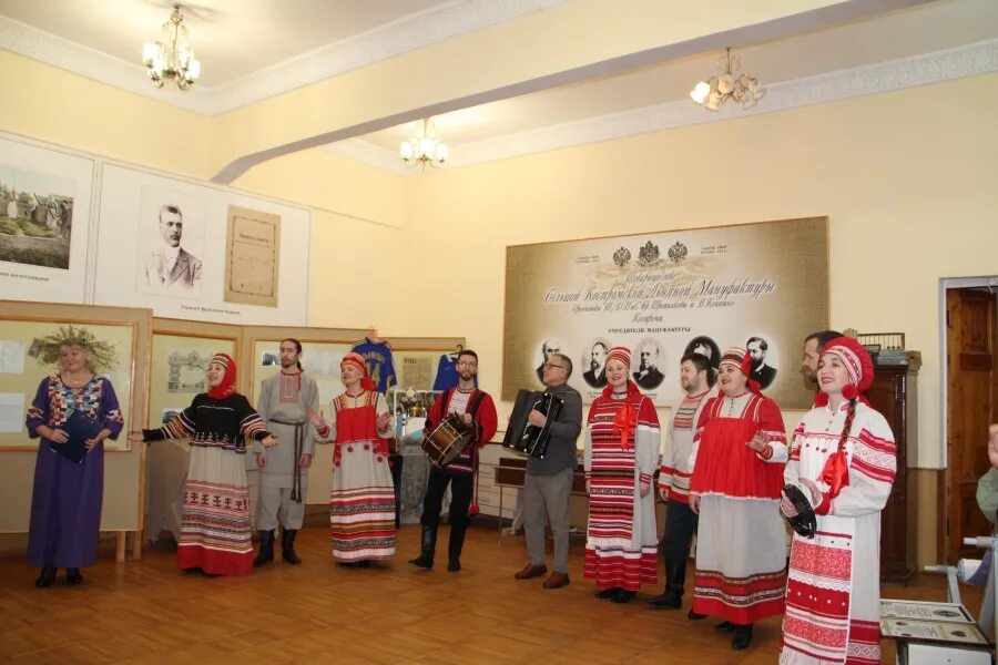 дежкин карагод курск. курский областной дом народного творчества. хор рыбникова кострома. костромская область люди. советская 23 кострома.