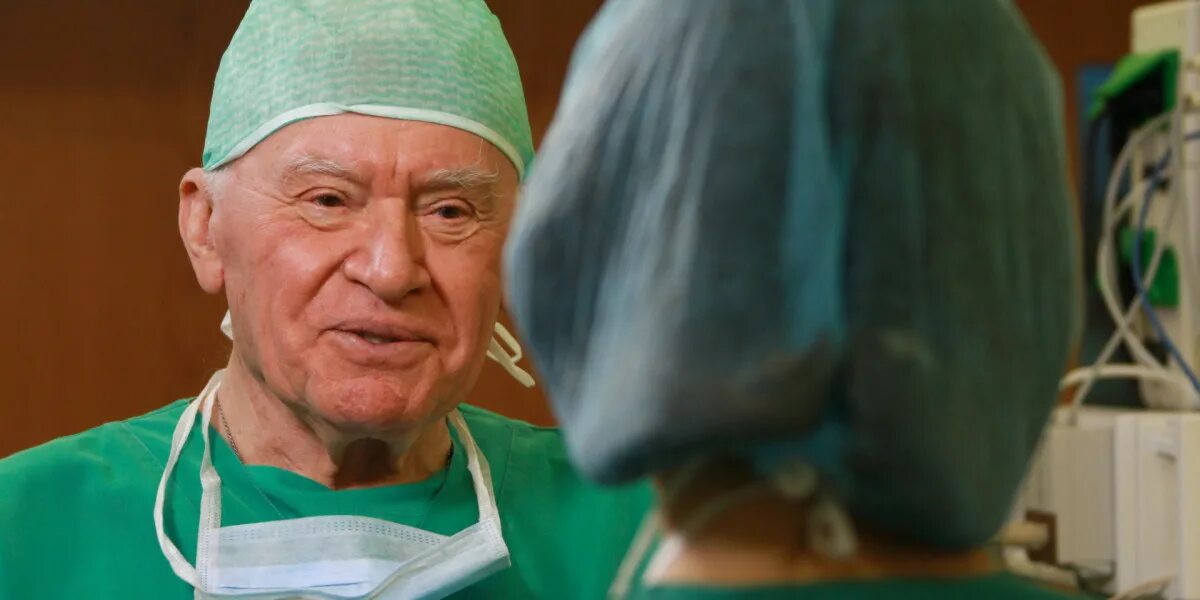 лео бокерия. леонид бокерия. лео бокерия. лео бокерия. кардиохирург лео бокерия.