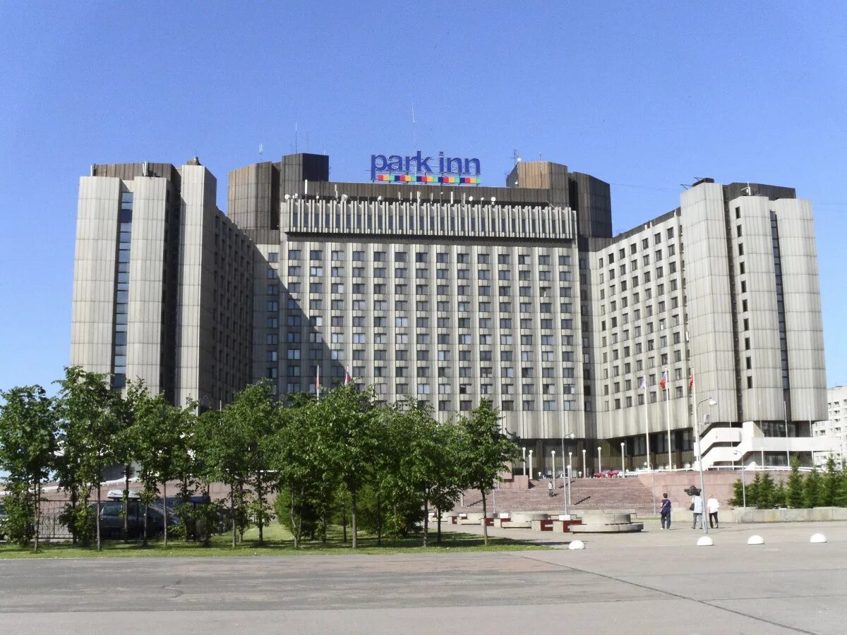 Гостиница прибалтийская васильевский остров. Санкт-петербург ул кораблестроителей 14 гостиница прибалтийская. Гостиница космос санкт петербург на васильевском острове. Ул. Гостиница прибалтийская до реконструкции.