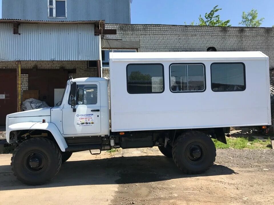 Газ 3308 вахтовка. Газ вахтовик. Газ 33088 вахтовый. Газ 33088 садко вахтовый автобус. Газ-33081 газ-33088.