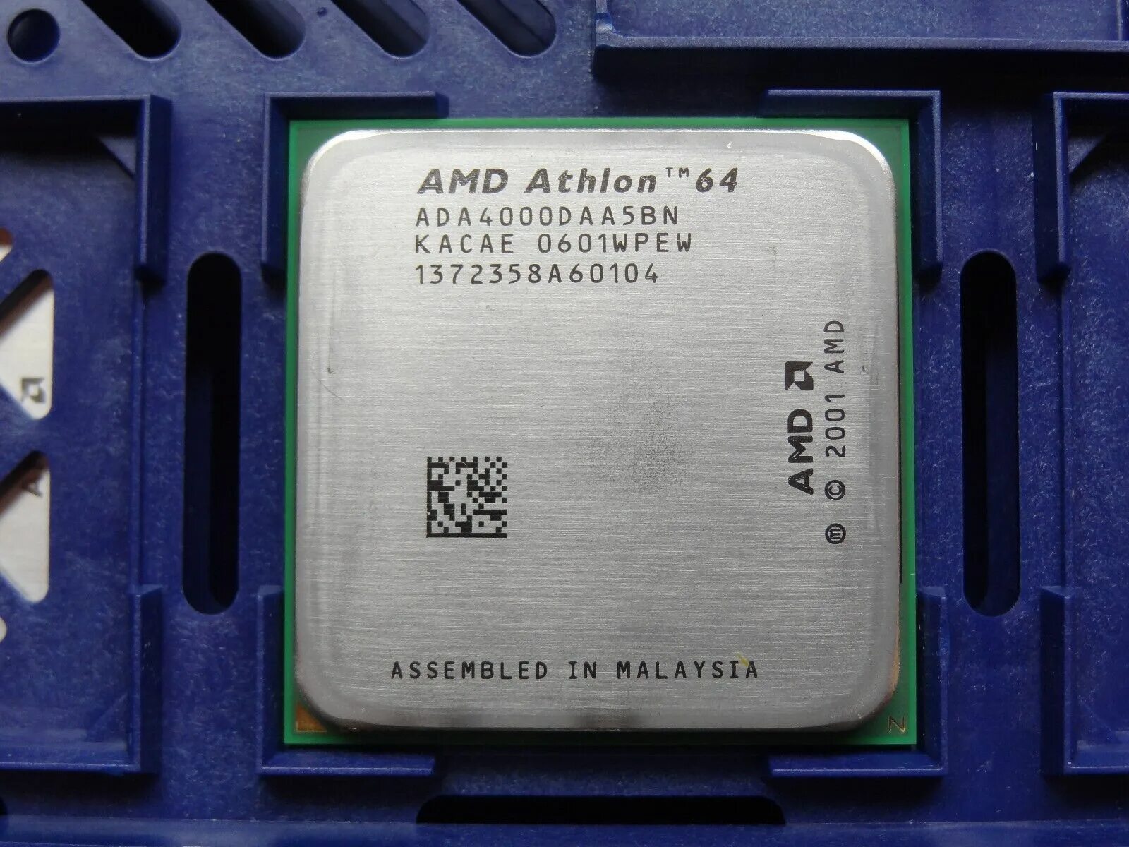 Athlon 64 купить. Athlon 64 4000+. Процессор AMD Athlon 64 3500+ Winchester. Процессор AMD Athlon 64 4000+ Clawhammer. Процессор для компьютера AMD Athlon 64.