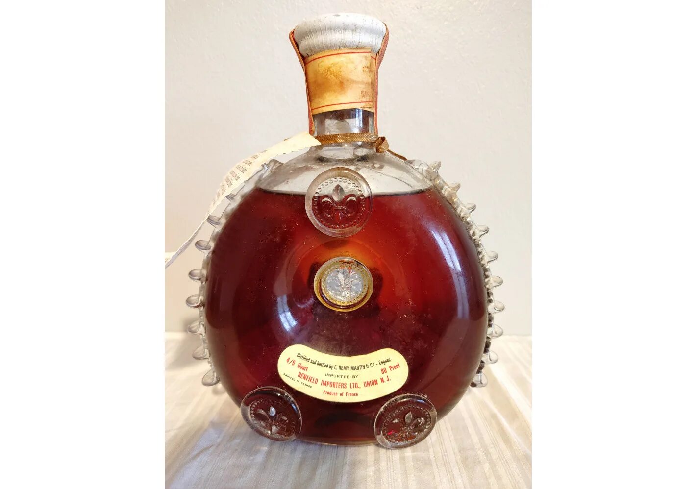 Хороший вкусный коньяк. Коньяк Remy Martin Louis XIII grande Champagne 1,5л. Коньяк grande Champagne 1950. Remy Martin Louis XIII grande Champagne 3. Henri IV, Cognac grande Champagne.