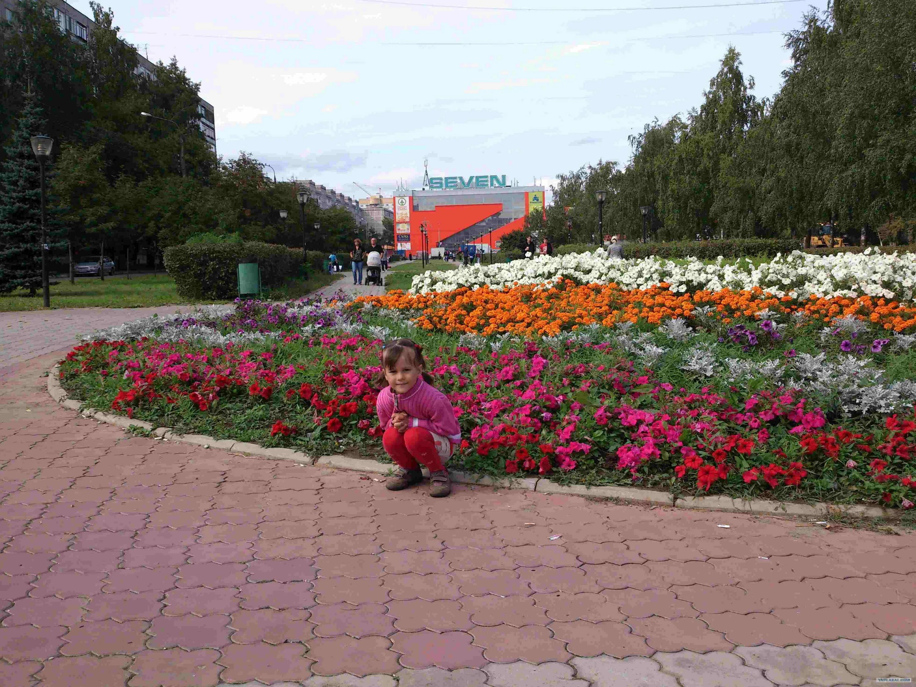 Сормовский парк нижний новгород. Детский сад 28 нижний новгород сормовский район. Сормовский парк нижний новгород осень. Снт сад №2 красное сормово. Сормовский сад.