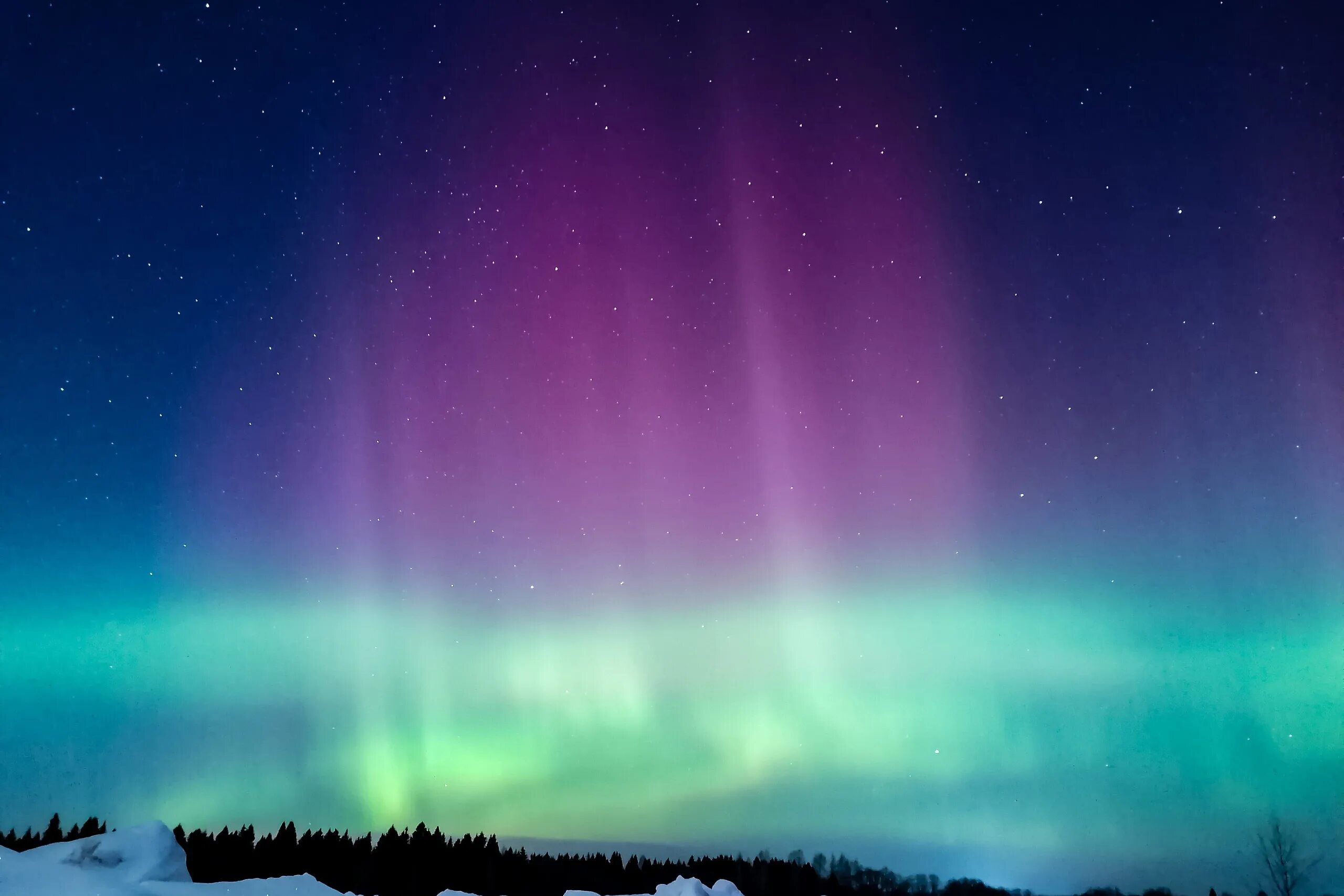 северное сияние норильск 2021. северное сияние хабаровск. ростовское северное сияние. северное сияние ханты мансийск. кладбище кораблей териберка северное сияние.